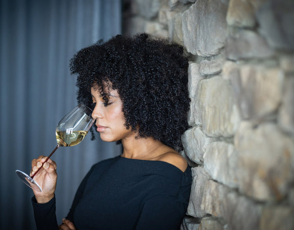 Riedel Fatto A Mano By Riedel Riesling/ Zinfandel Dragon Red