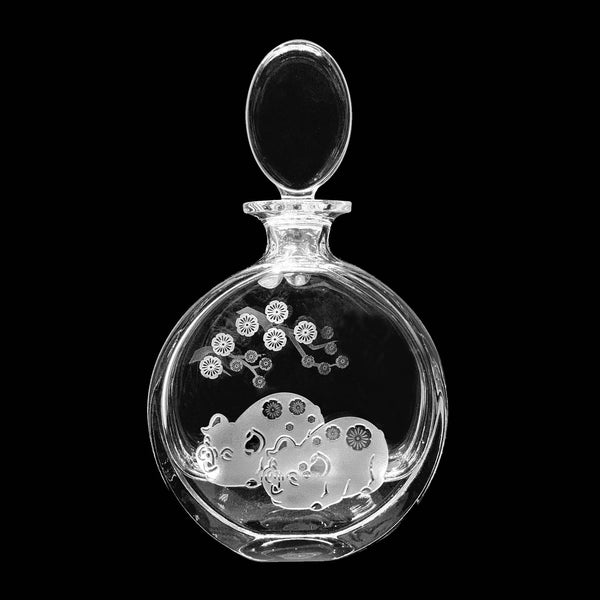 Bohemia Crystal Decanter with Sandblasted Pig Motif image 1