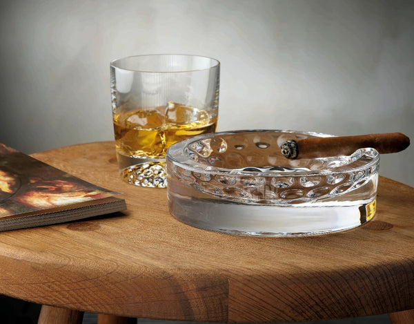 Nude Ace Ashtray (Clear) image 2