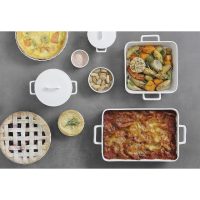 Maxwell & Williams Epicurious Round Casserole 2.6L White Gift Boxed
