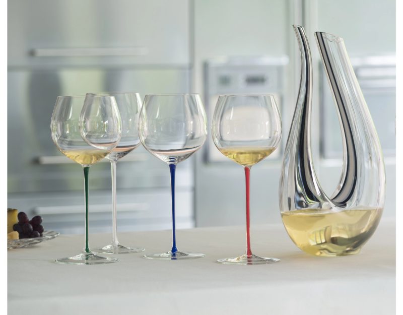 Riedel Fatto A Mano Oaked Chardonnay Dark Blue