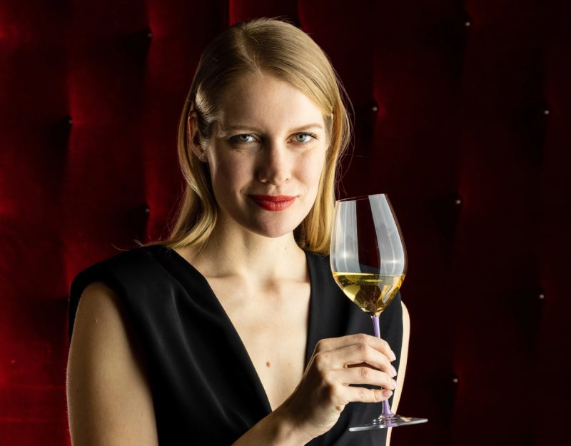 Riedel Fatto A Mano Riesling/Zinfandel Opal Violet